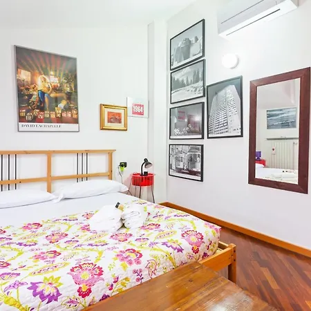 Apartment Affori Balcony Flat Milan