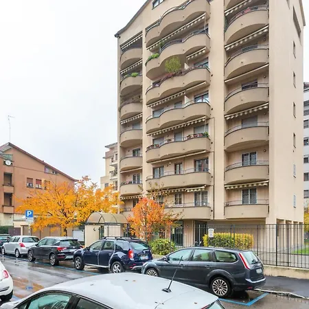Affori Balcony Flat *